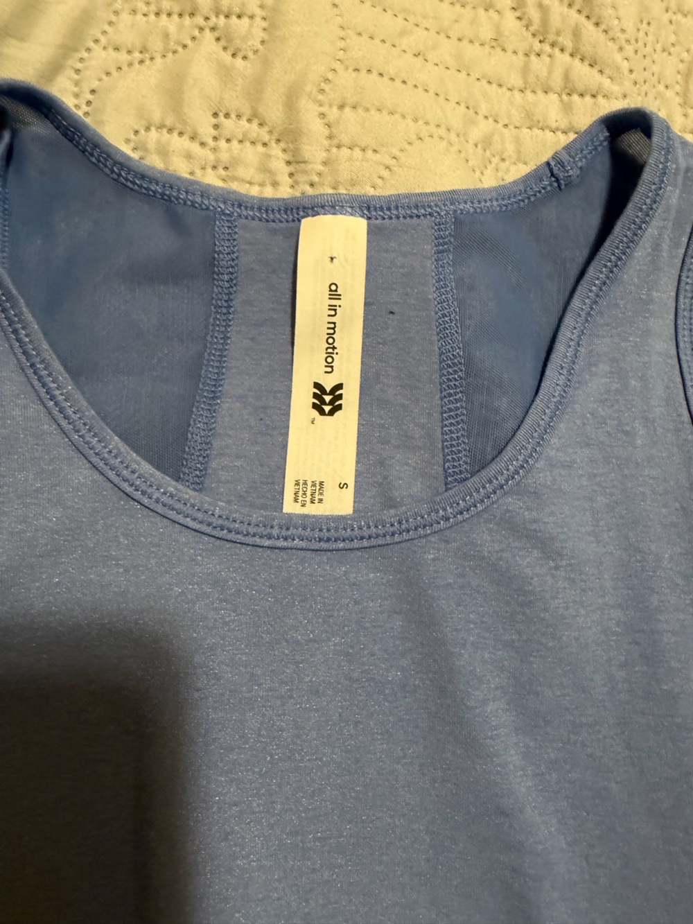 All in Motion tanks bundle - Picture 2 of 6